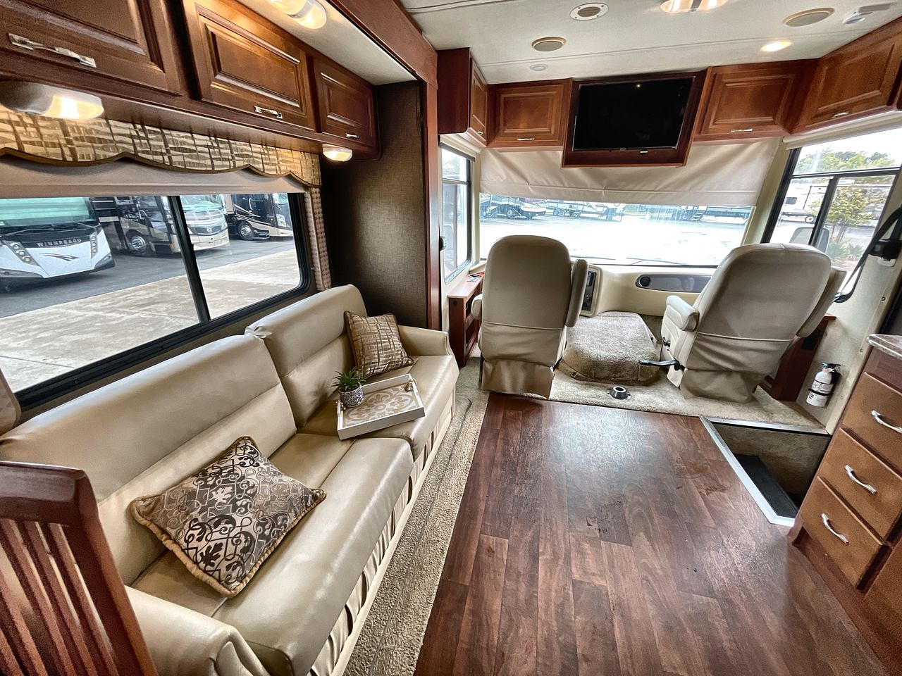 2014 HOLIDAY RAMBLER VACATIONER 33SFD