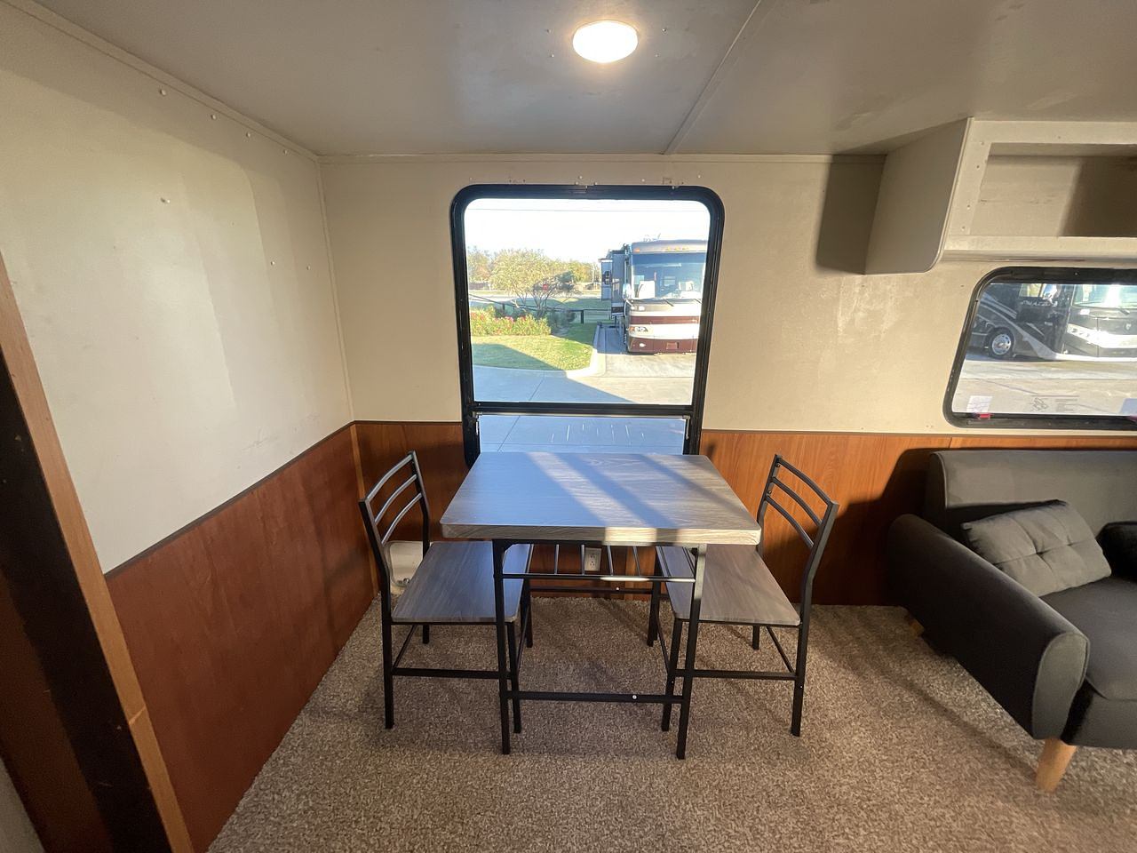 2010 KINGSPORT 301TB