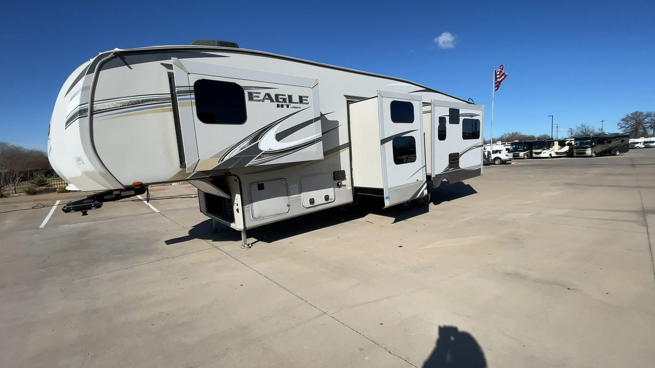 2018 JAYCO EAGLE 305 MBOK