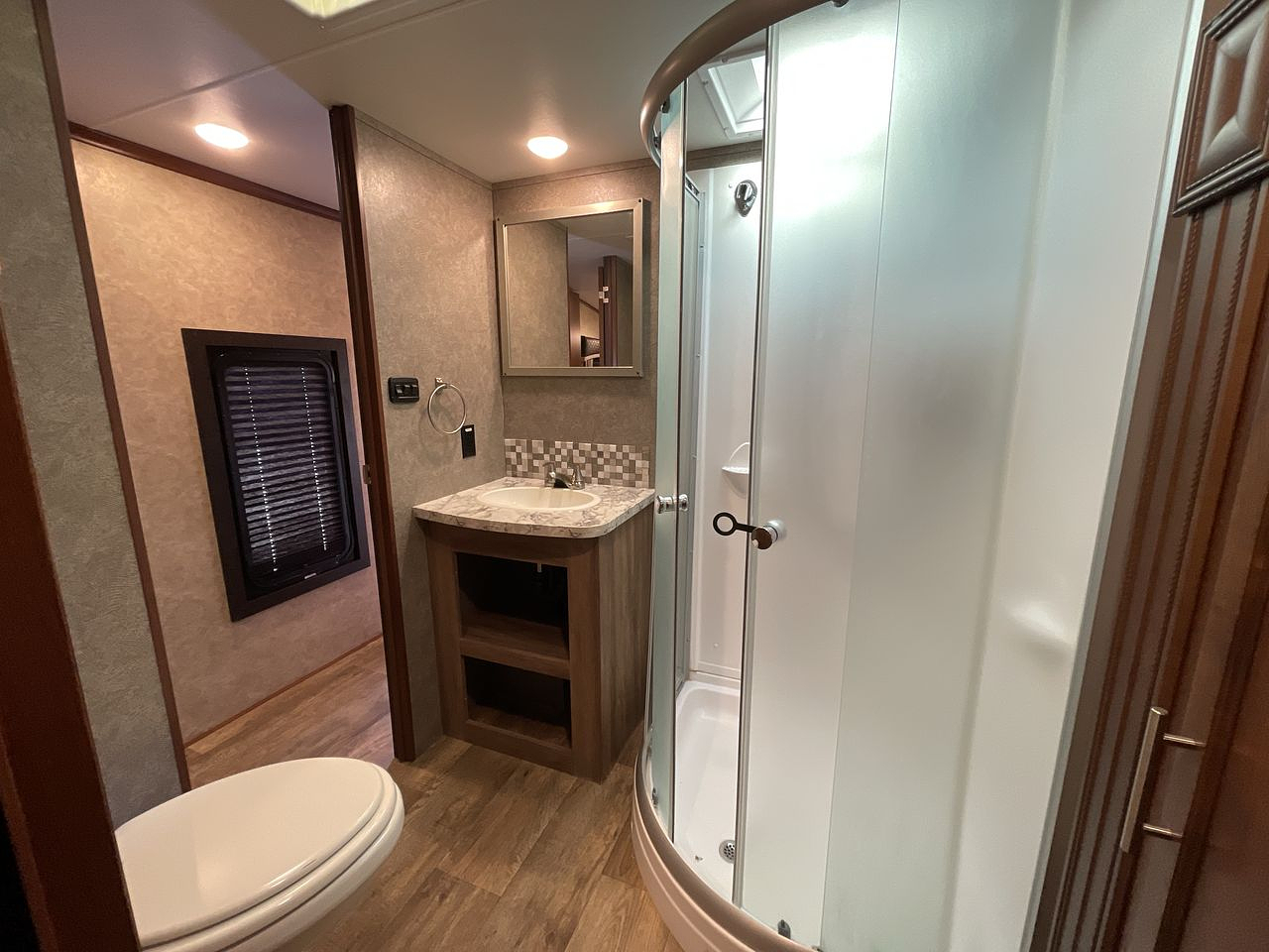 2018 JAYCO EAGLE 305 MBOK