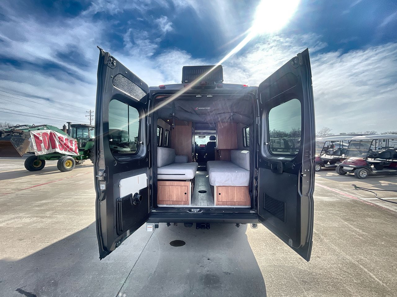 2023 ROADTREK 190 PLAY SLUMBER