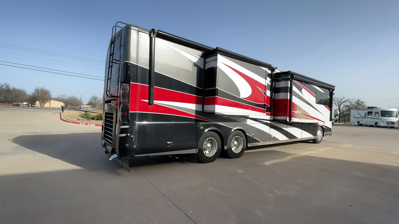 2015 WINNEBAGO TOUR 42QD