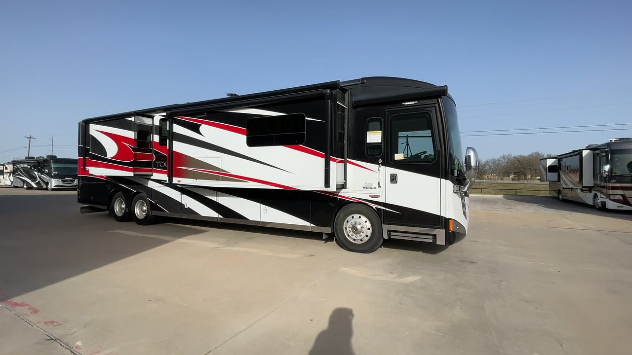 2015 WINNEBAGO TOUR 42QD
