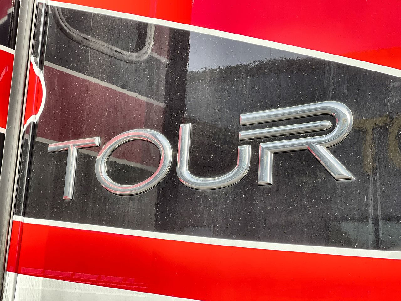 2015 WINNEBAGO TOUR 42QD