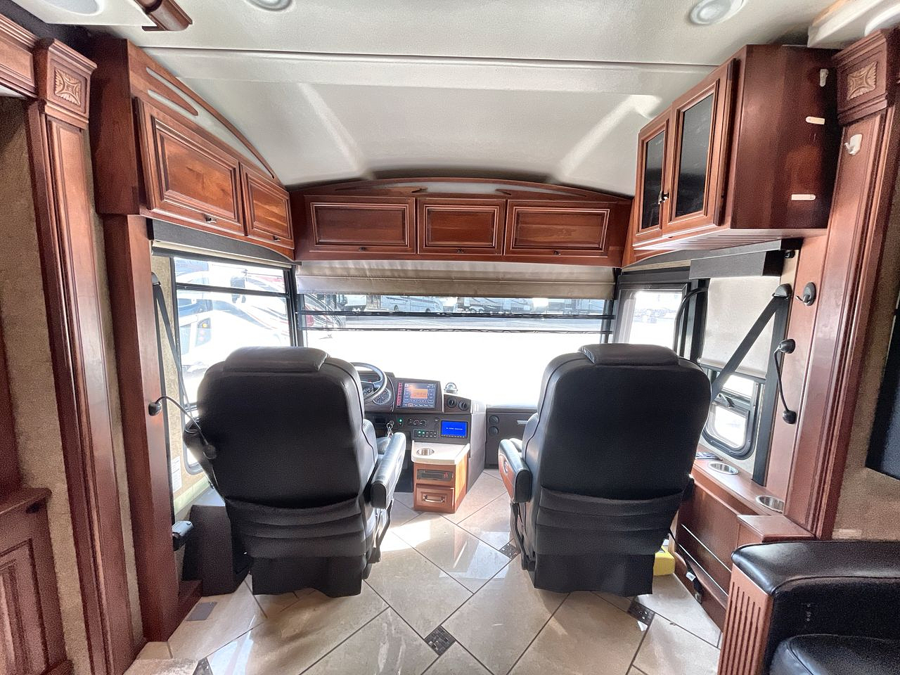2015 WINNEBAGO TOUR 42QD
