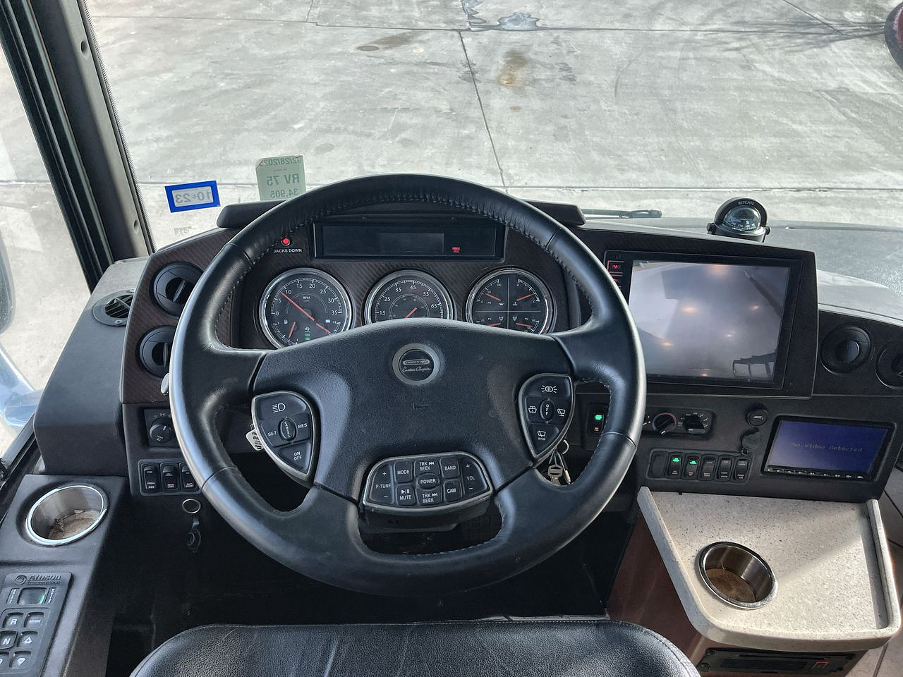2015 WINNEBAGO TOUR 42QD
