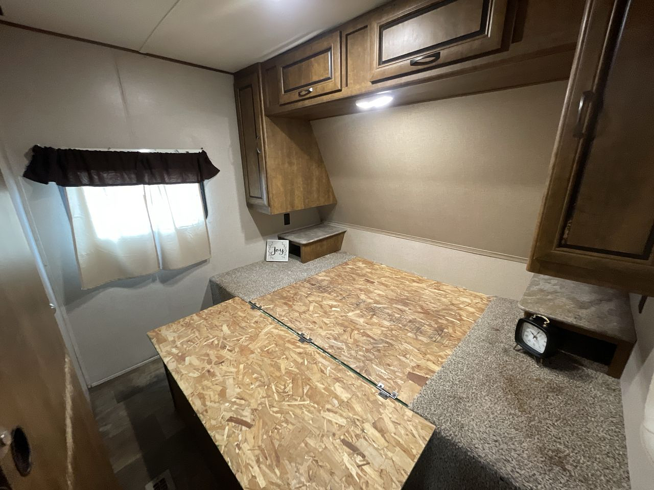 2017 CROSSROADS ZINGER Z1 27RL