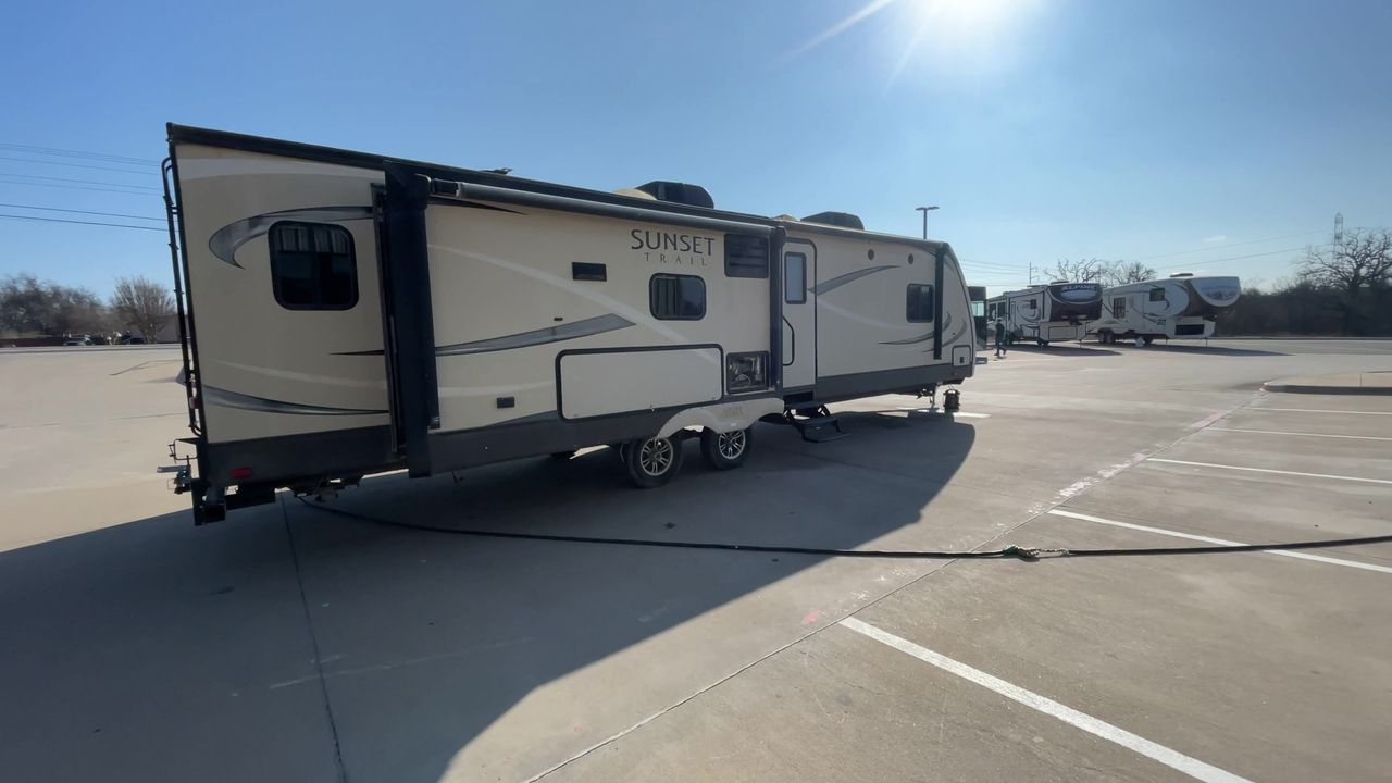 2017 CROSSROAD SUNSET TRAIL 322RL