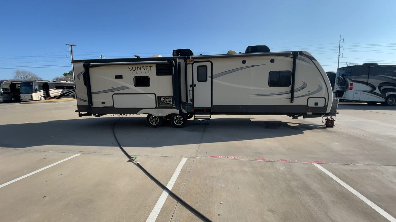 2017 CROSSROAD SUNSET TRAIL 322RL