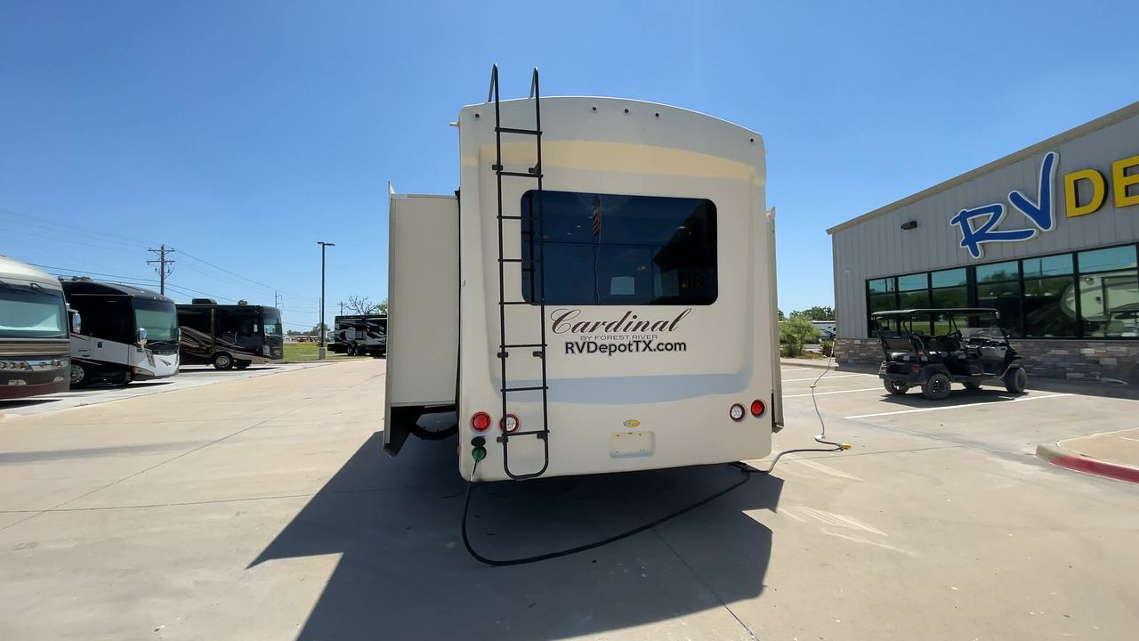 2016 FOREST RIVER CARDINAL 3875FB