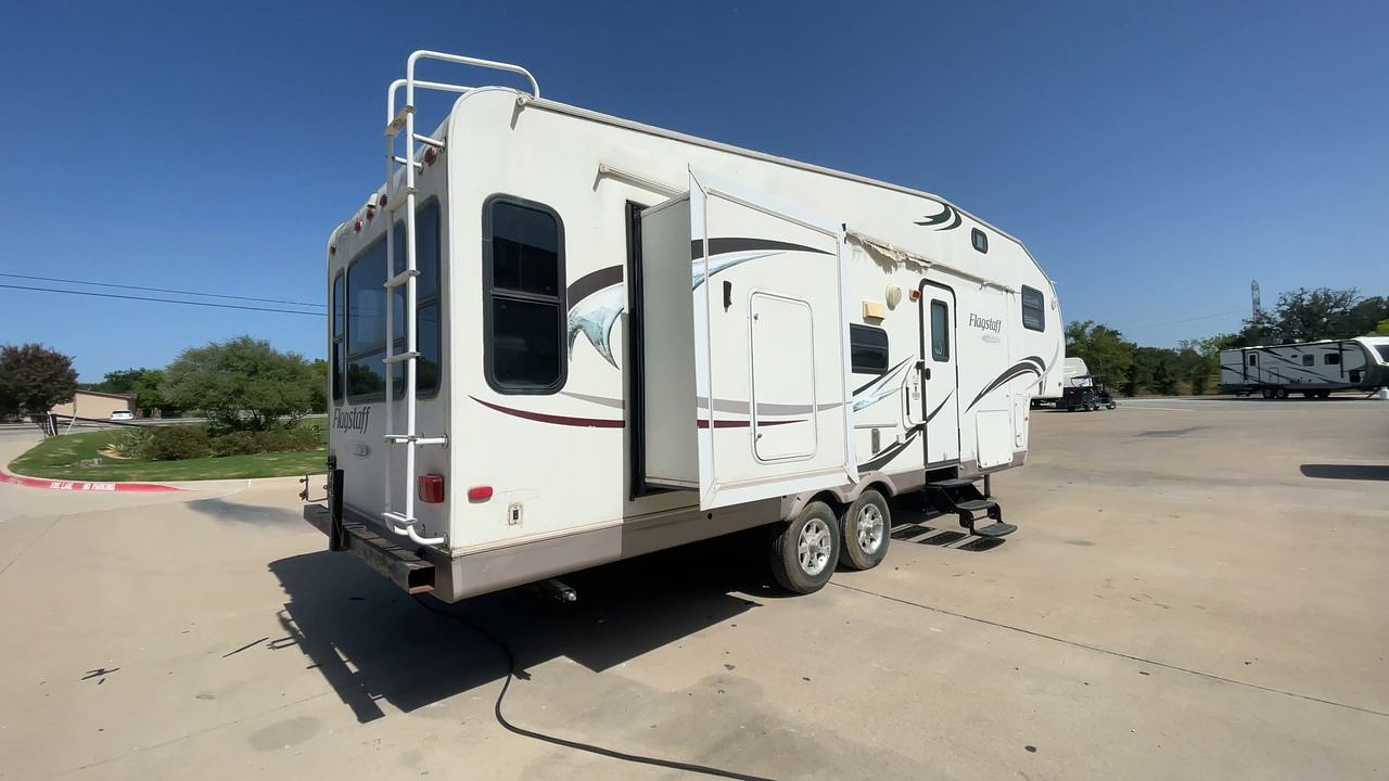 2010 FLAGSTAFF 8528CKSS