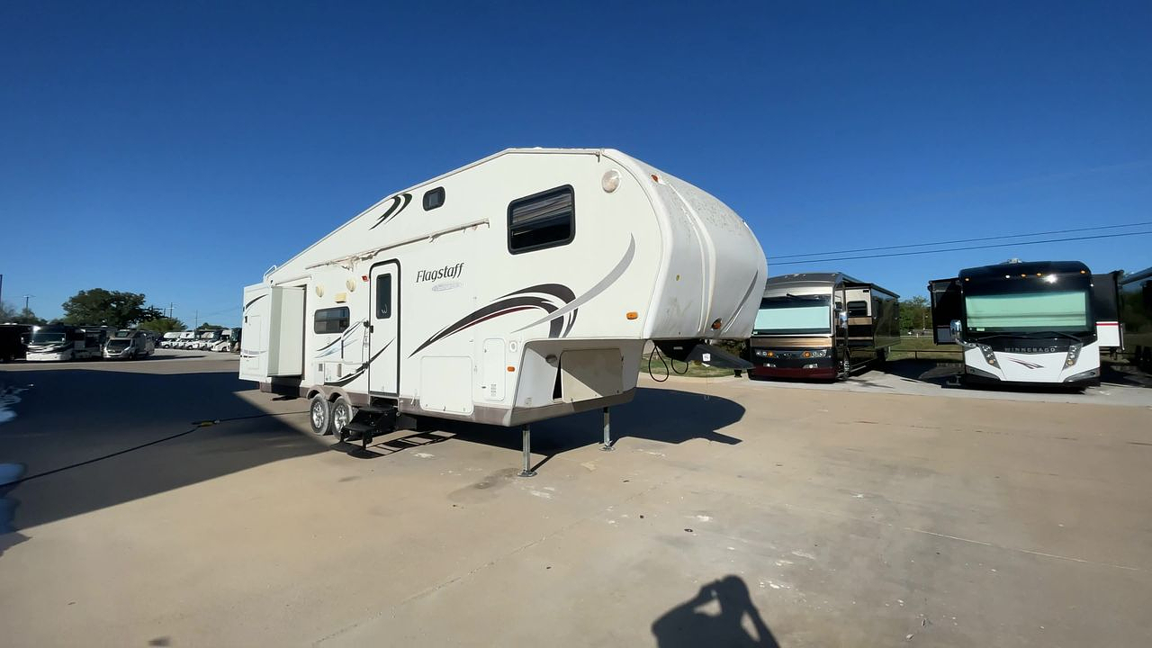 2010 FLAGSTAFF 8528CKSS