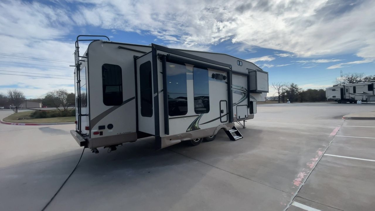 2015 FLAGSTAFF 8528IKWS