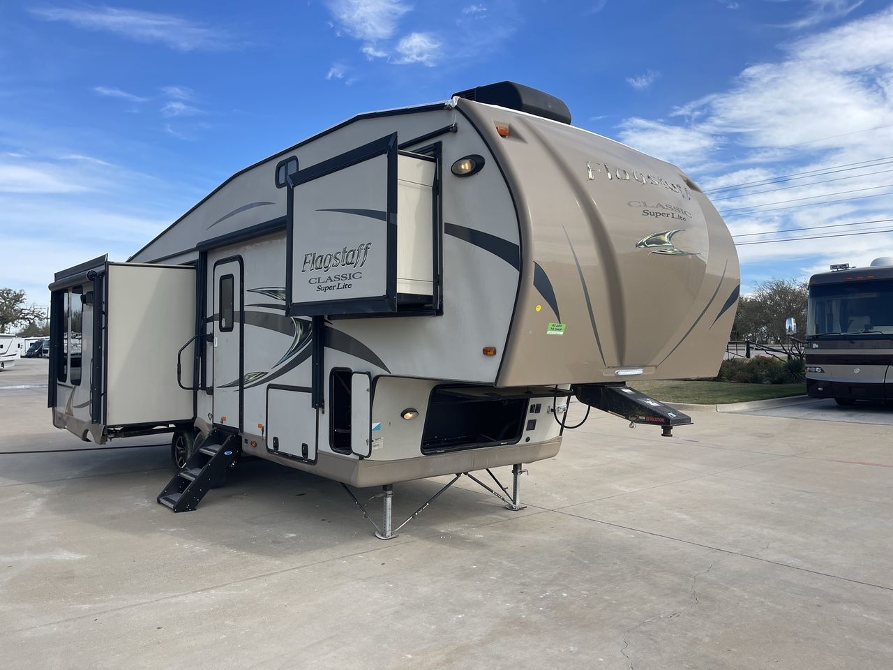 2015 FLAGSTAFF 8528IKWS