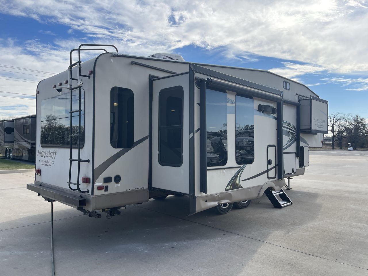 2015 FLAGSTAFF 8528IKWS