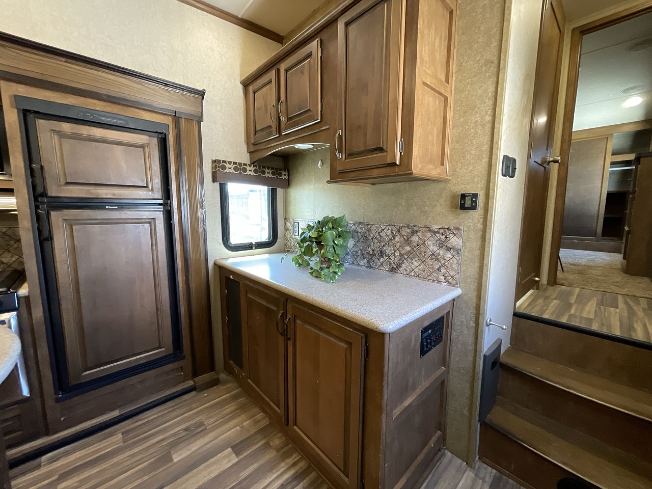 2016 FOREST RIVER SABRE 330CK