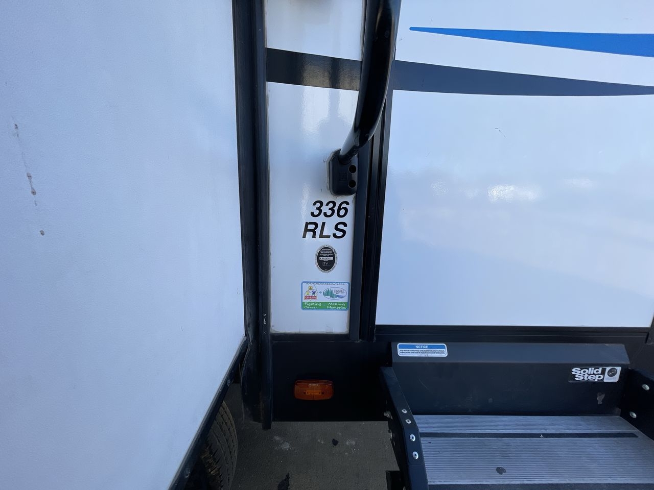 2021 FOREST RIVER WILDCAT 336RLS