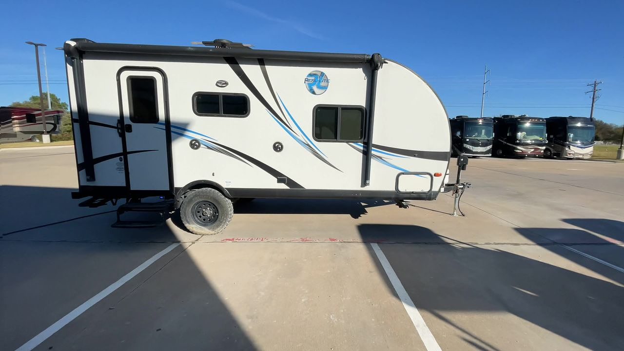 2018 REAL-LITE 181