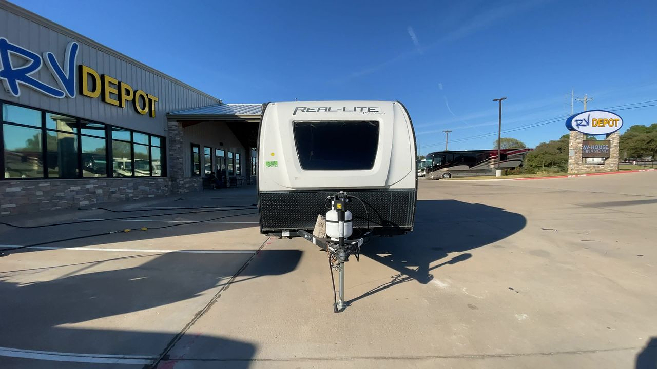 2018 REAL-LITE 181