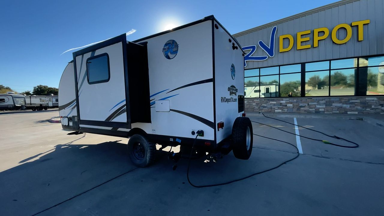 2018 REAL-LITE 181