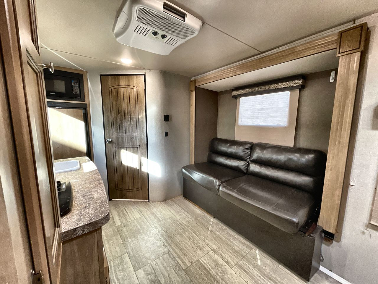 2018 REAL-LITE 181