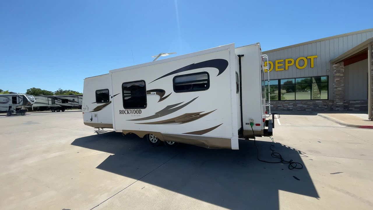 2016 FOREST RIVER ROCKWOOD 2604