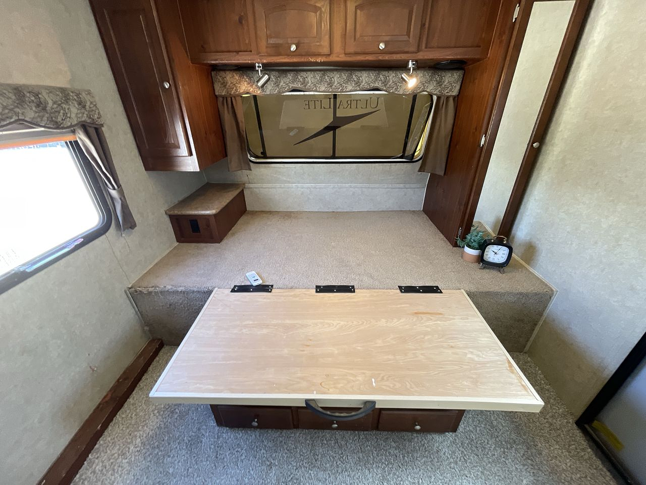 2016 FOREST RIVER ROCKWOOD 2604