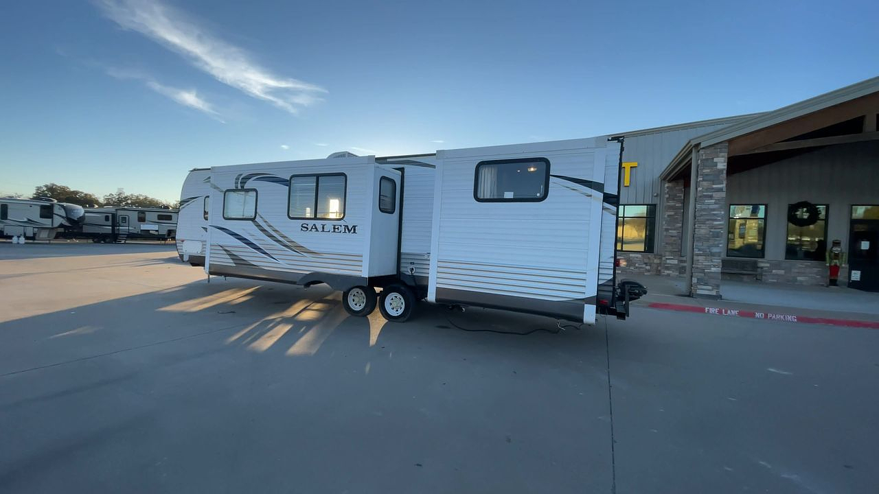 2013 SALEM 32BHDS