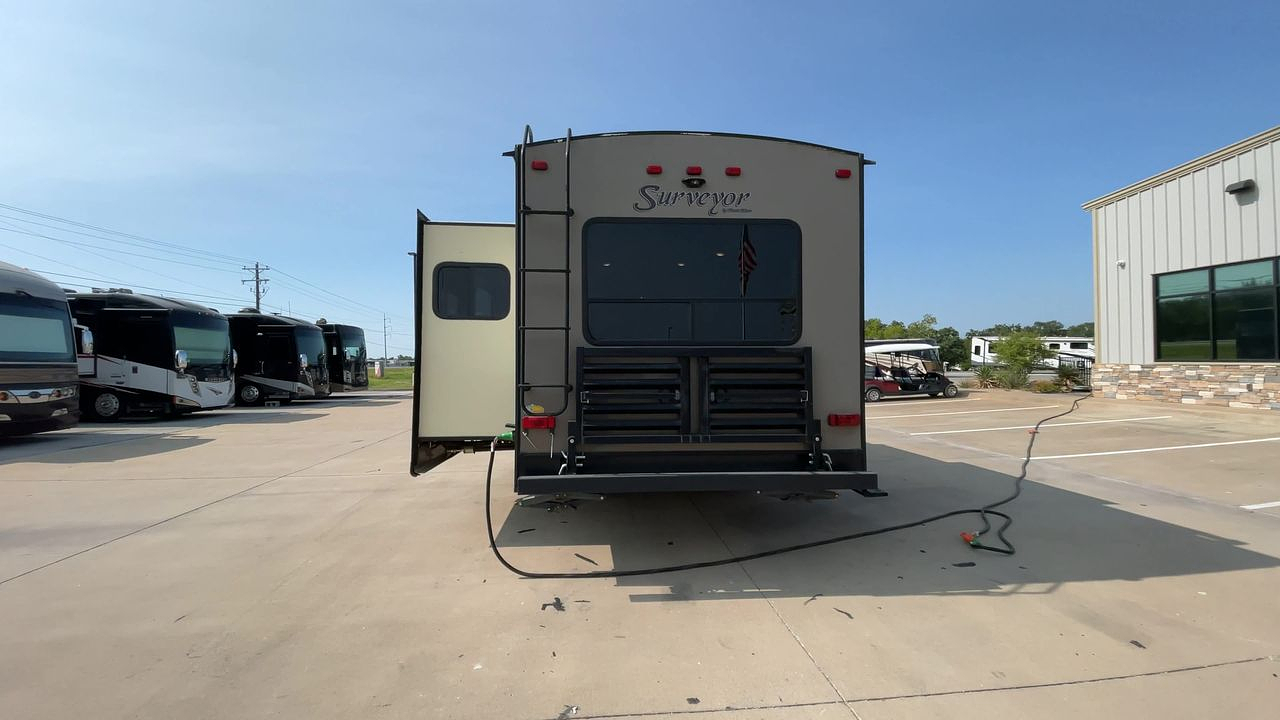 2020 FOREST RIVER SURVEYOR 265RLDS