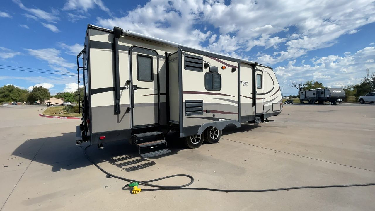 2020 FOREST RIVER SURVEYOR 265RLDS