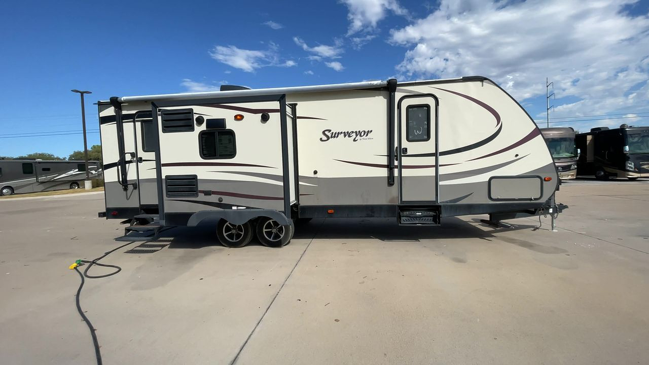 2020 FOREST RIVER SURVEYOR 265RLDS
