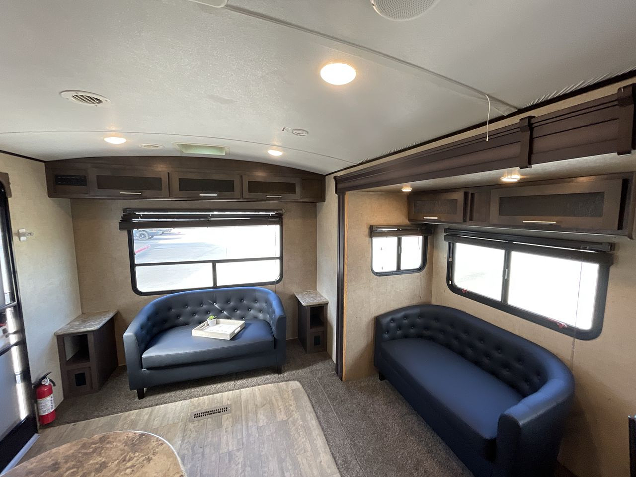 2020 FOREST RIVER SURVEYOR 265RLDS