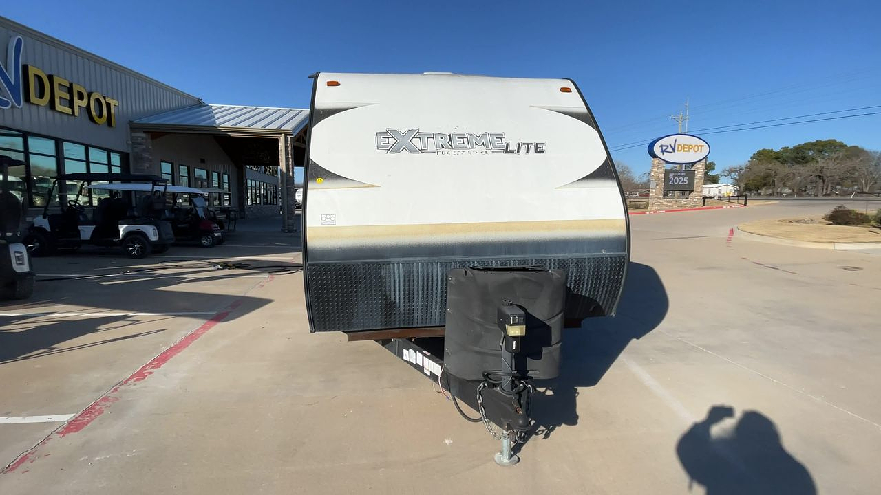 2017 FOREST RIVER VIBE 277RLS