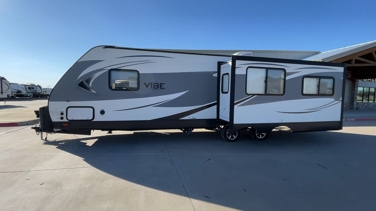 2017 FOREST RIVER VIBE 277RLS