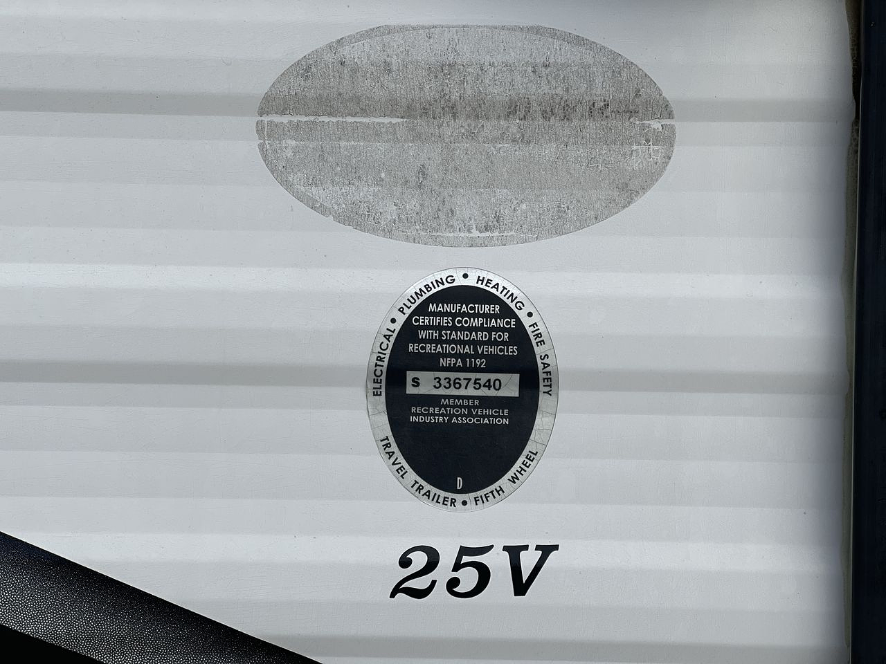 2014 FOREST RIVER VENGEANCE 25V