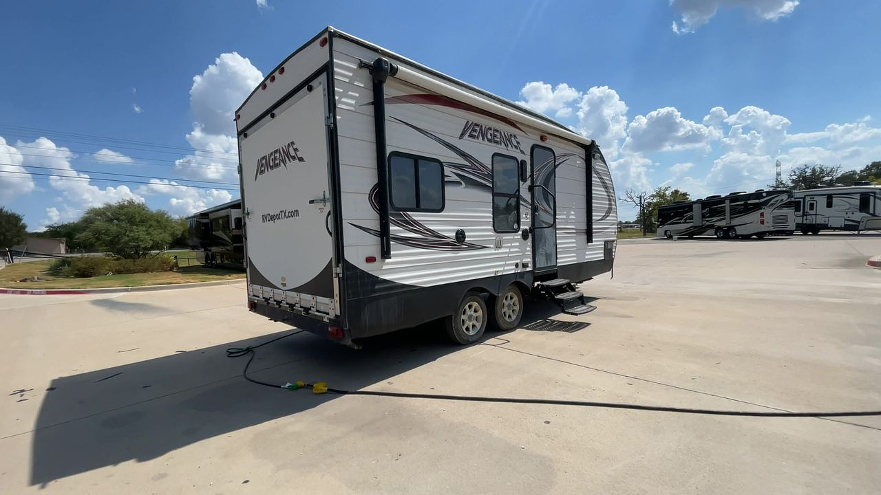2015 VENGEANCE 19V