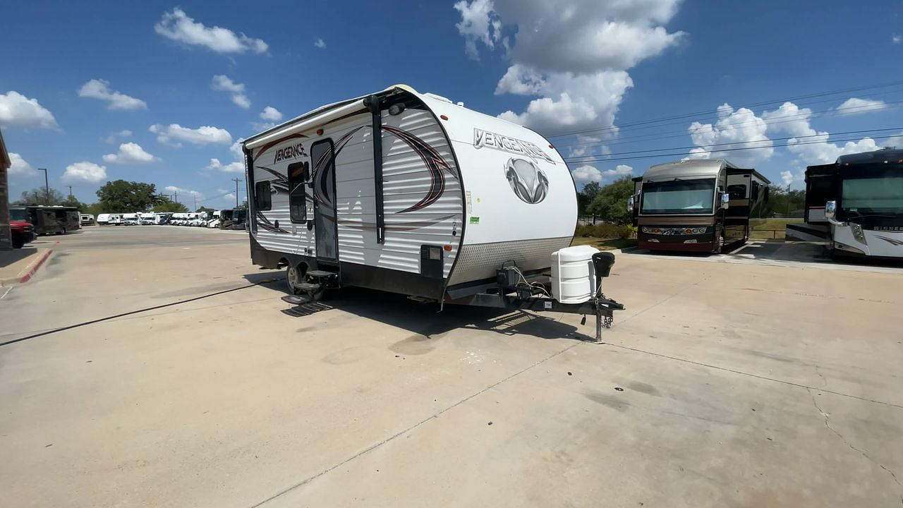 2015 VENGEANCE 19V