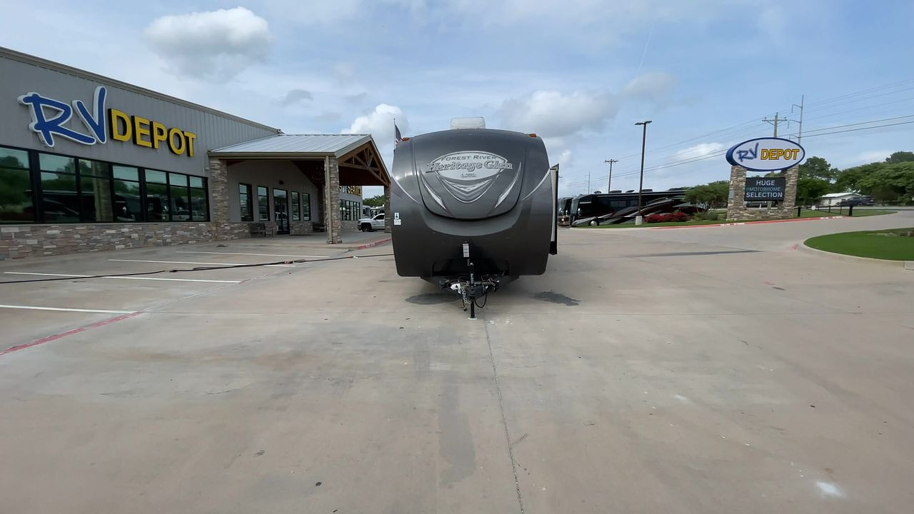 2017 WILDWOOD HERITAGE GLEN 300BH