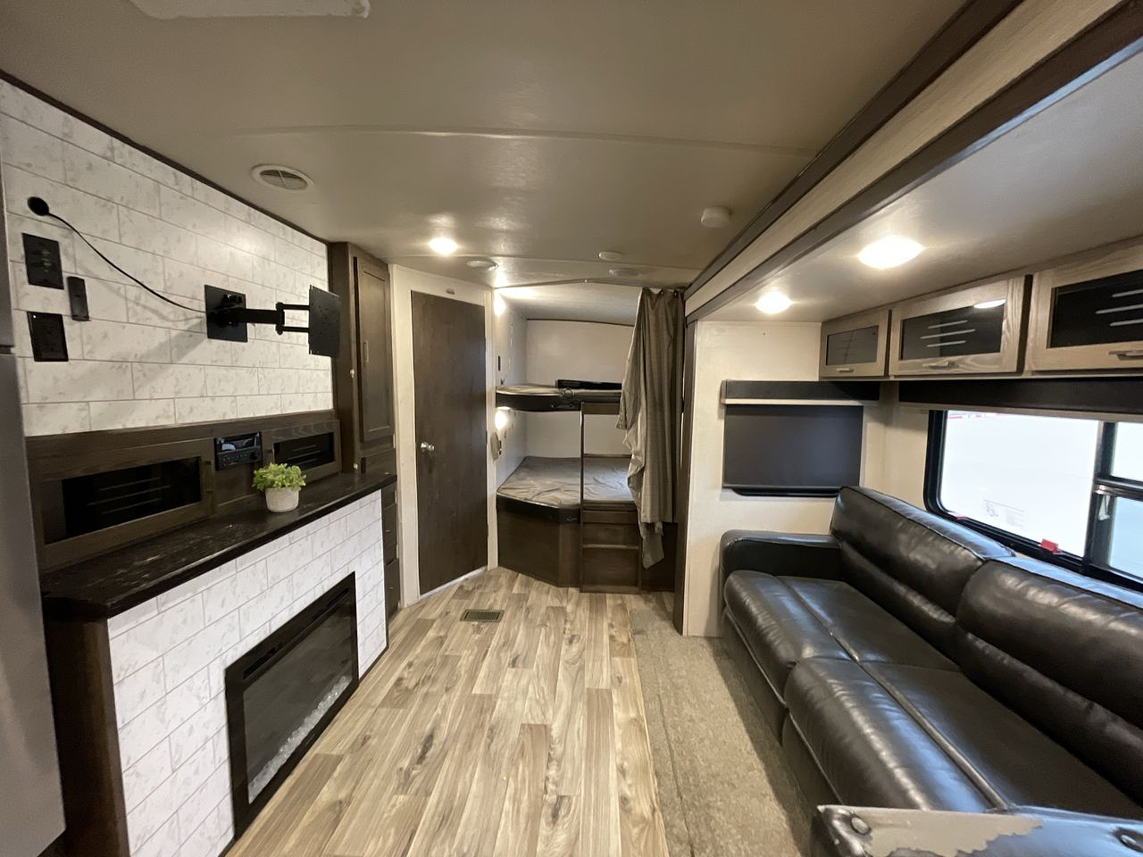 2018 FOREST RIVER HERITAGE GLEN 309BOK