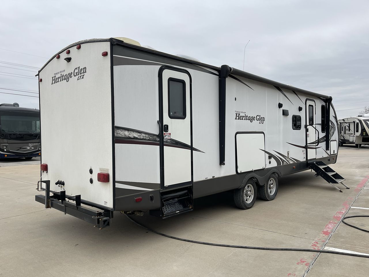 2018 FOREST RIVER HERITAGE GLEN 309BOK