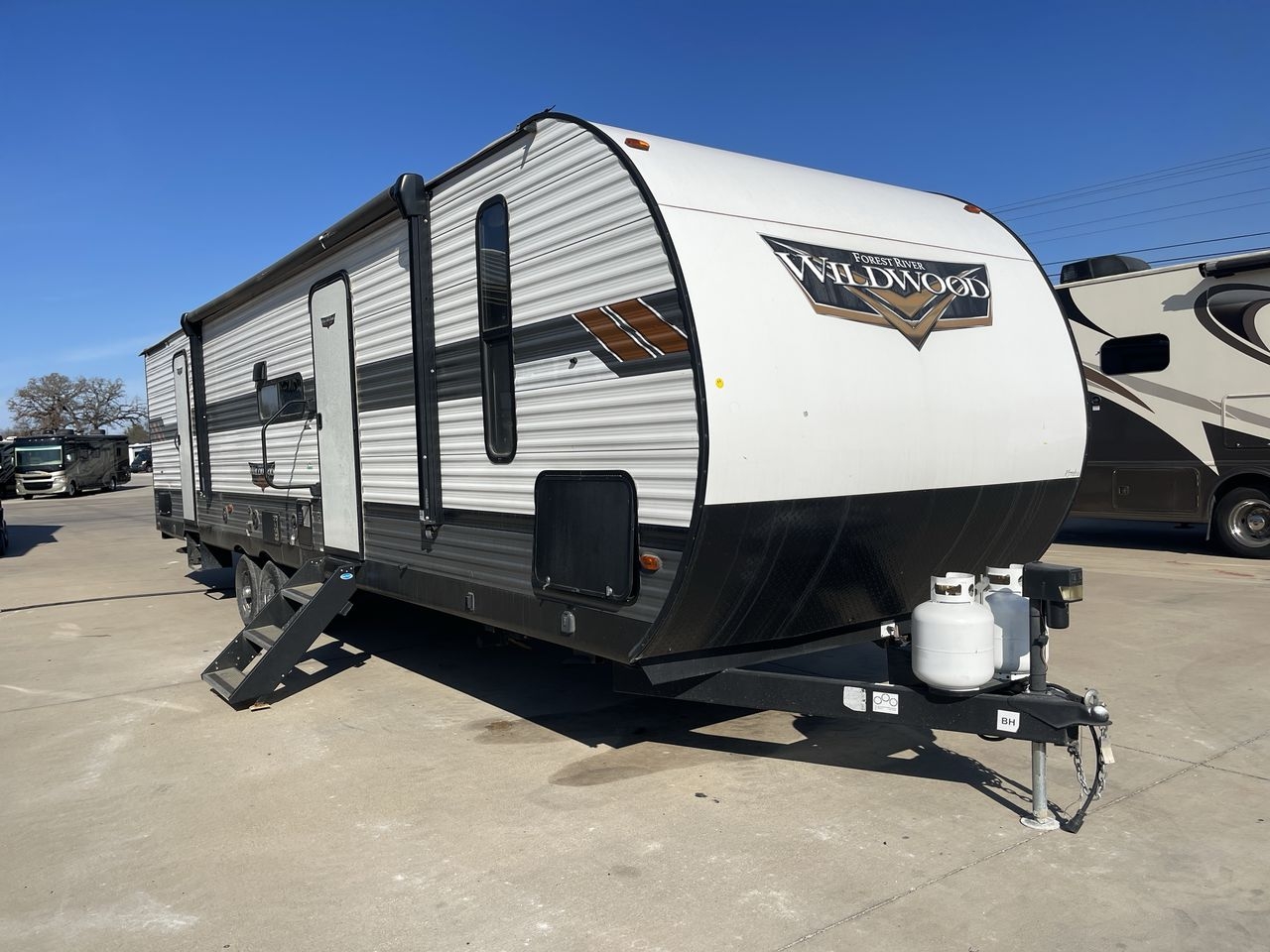 2021 FOREST RIVER WILDWOOD 37BHSS2Q