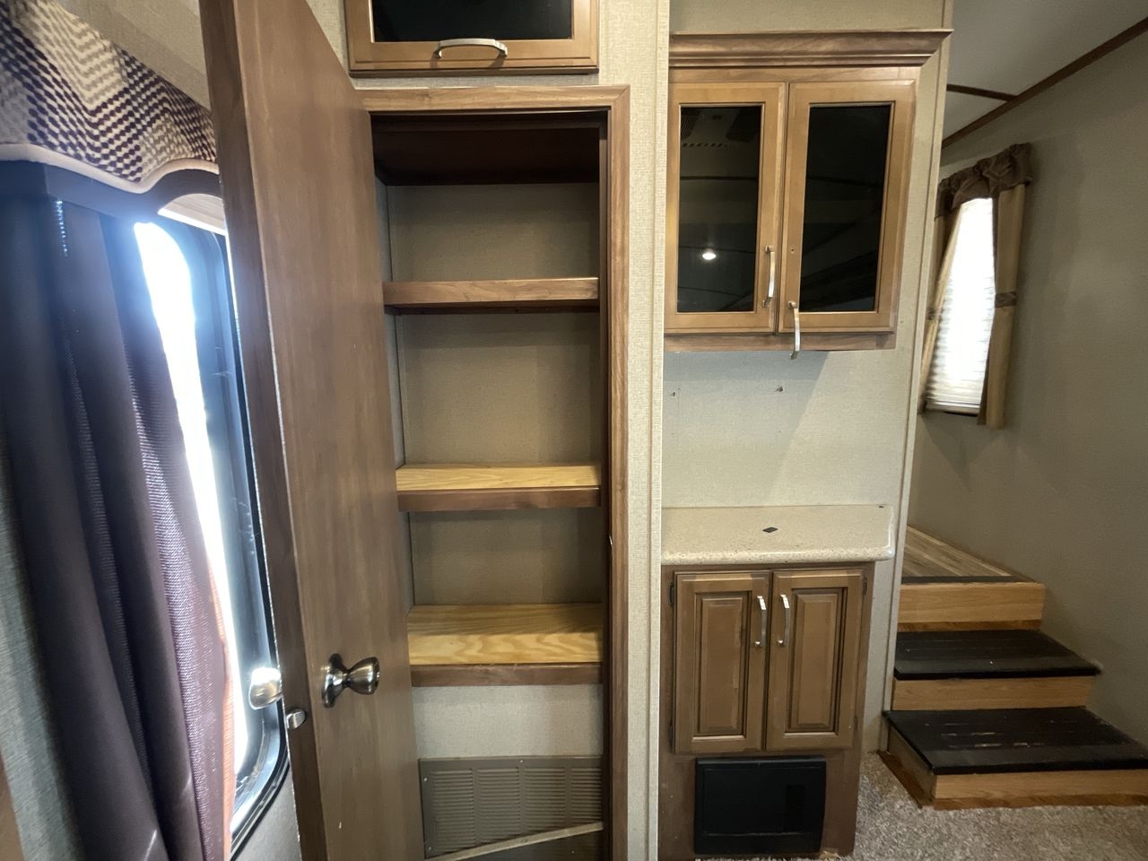 2018 KEYSTONE LAREDO 298SRL