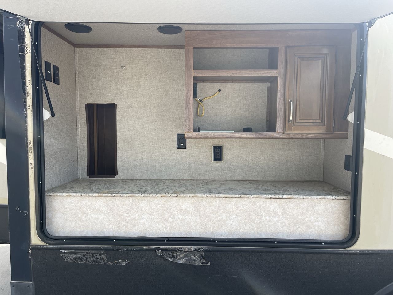 2018 KEYSTONE LAREDO 298SRL