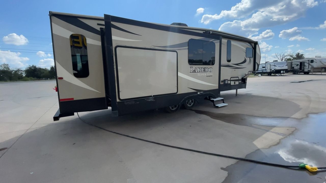 2018 KEYSTONE LAREDO 298SRL