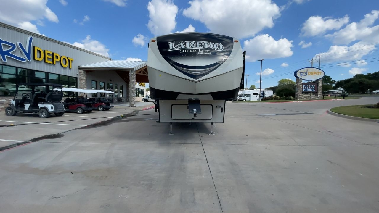 2018 KEYSTONE LAREDO 298SRL