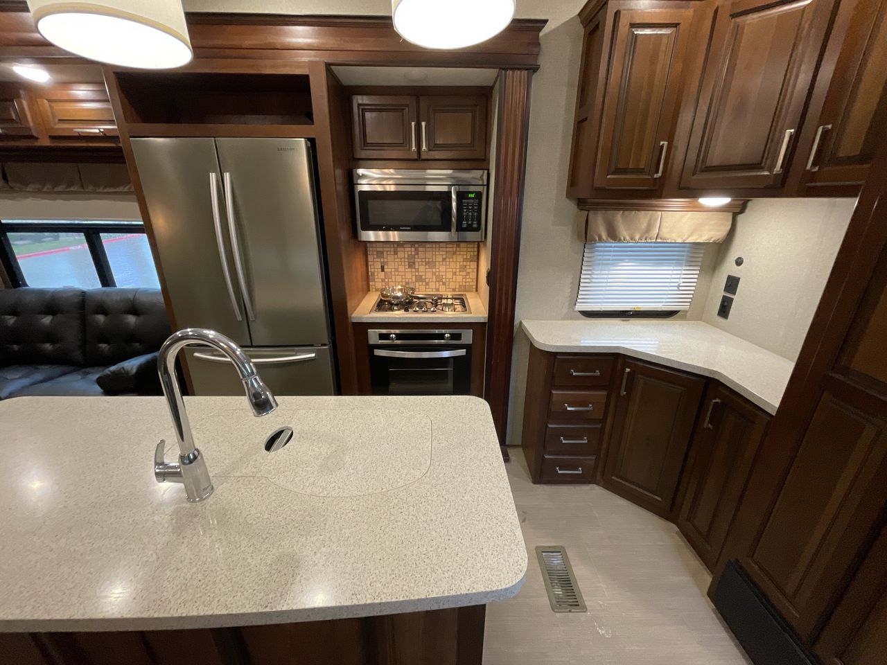 2018 KEYSTONE ALPINE 3011RE