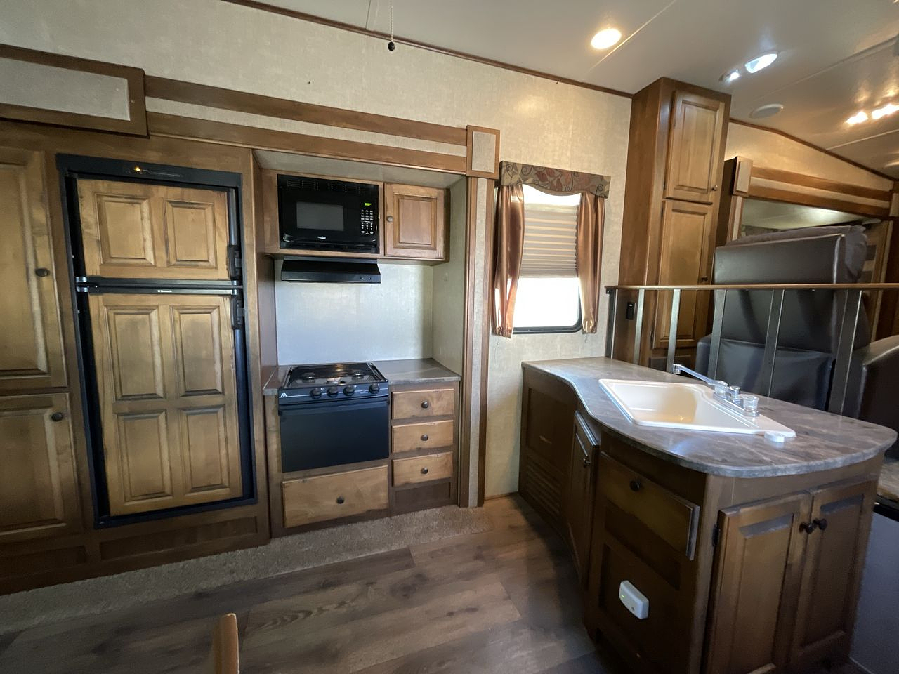 2014 KEYSTONE SPRINTER 333FWFLS