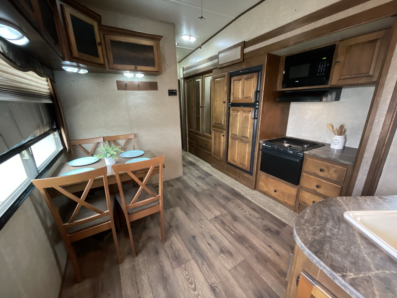 2014 KEYSTONE SPRINTER 333FWFLS