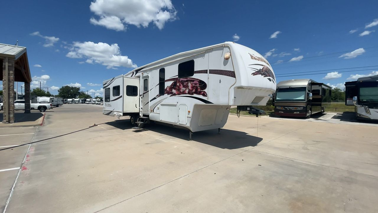2009 KEYSTONE MONTANA 3585SA