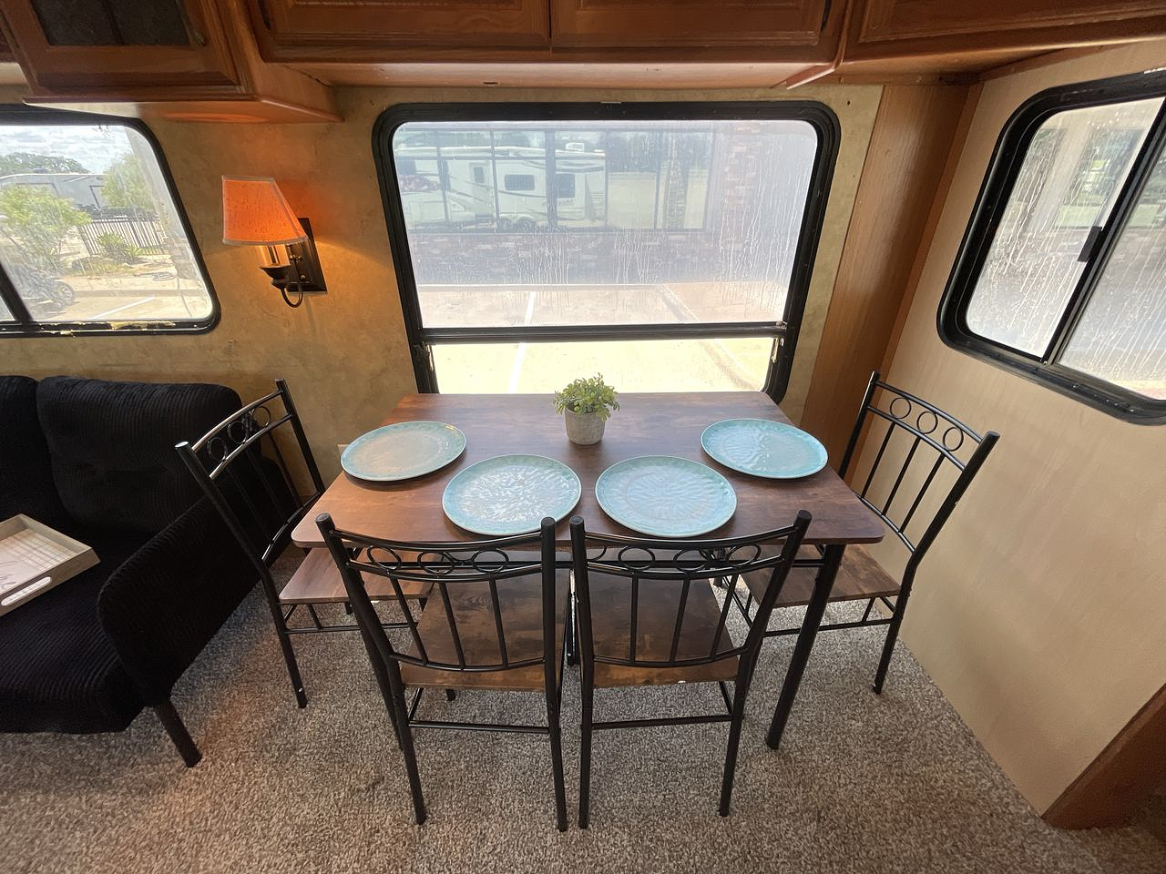 2009 KEYSTONE MONTANA 3585SA